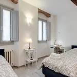 Oltrarno Dreaming Apartament *